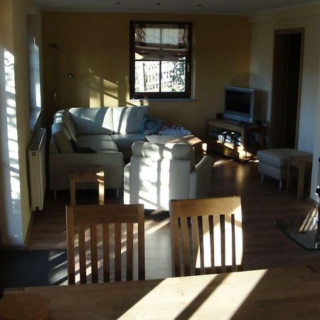 Ferienhaus-Bergtraum-Ferienwohnung-Fanni Обервиезентал Екстериор снимка