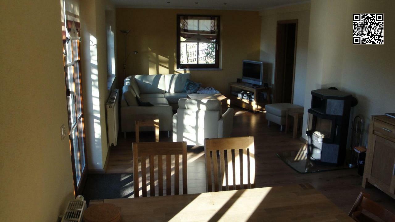 Ferienhaus-Bergtraum-Ferienwohnung-Fanni Обервиезентал Екстериор снимка
