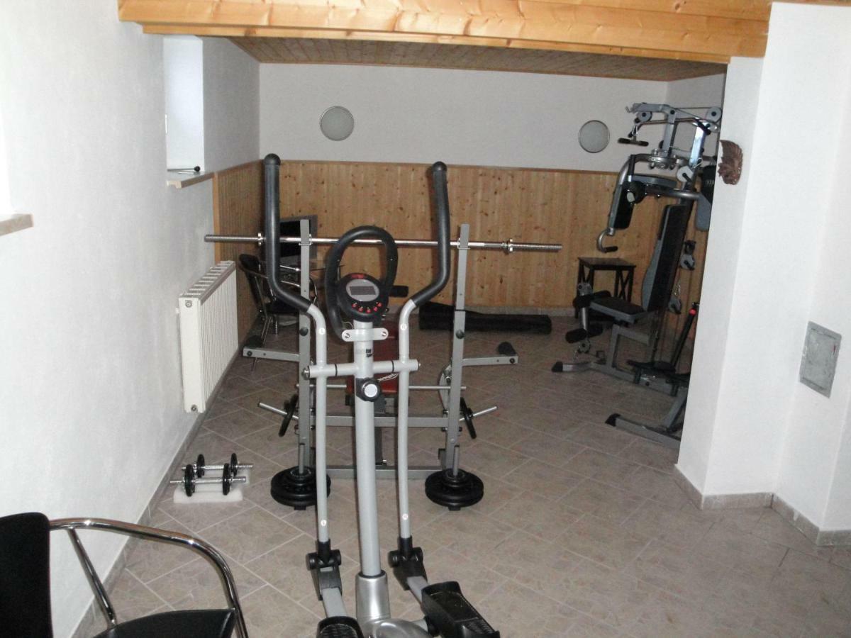 Ferienhaus-Bergtraum-Ferienwohnung-Fanni Обервиезентал Екстериор снимка